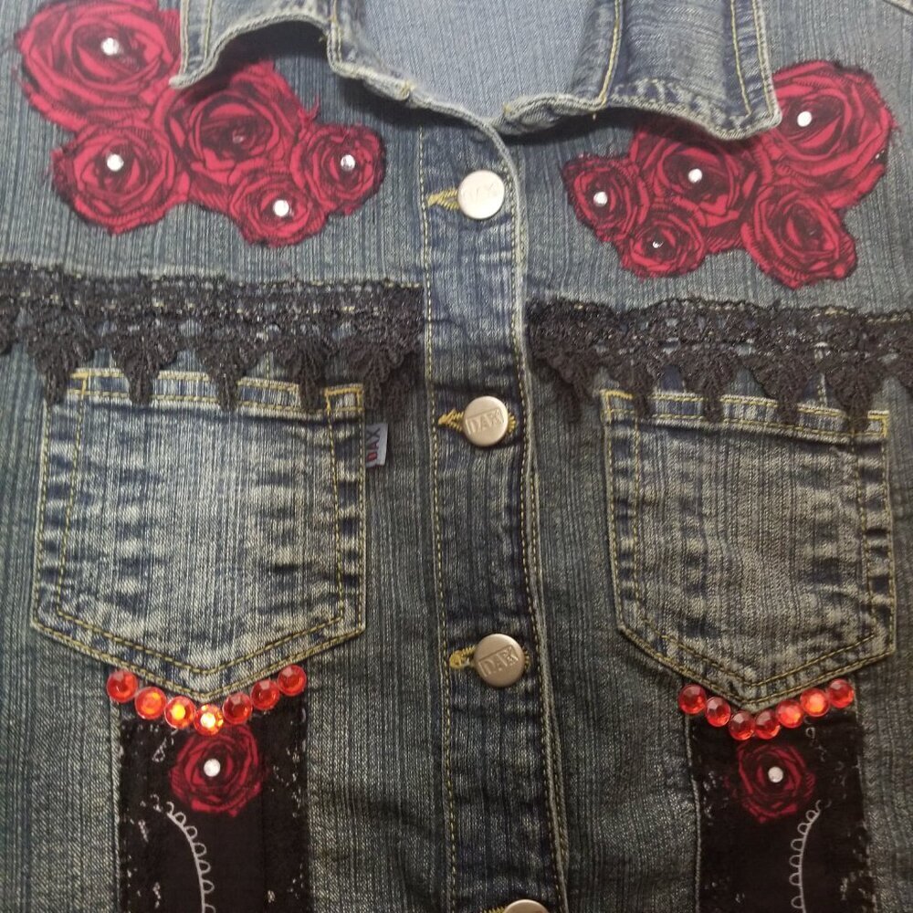 Women's Y2k 90s Lace Embroidered Cropped Jean Jacket Sz S - Picture 3 of 5